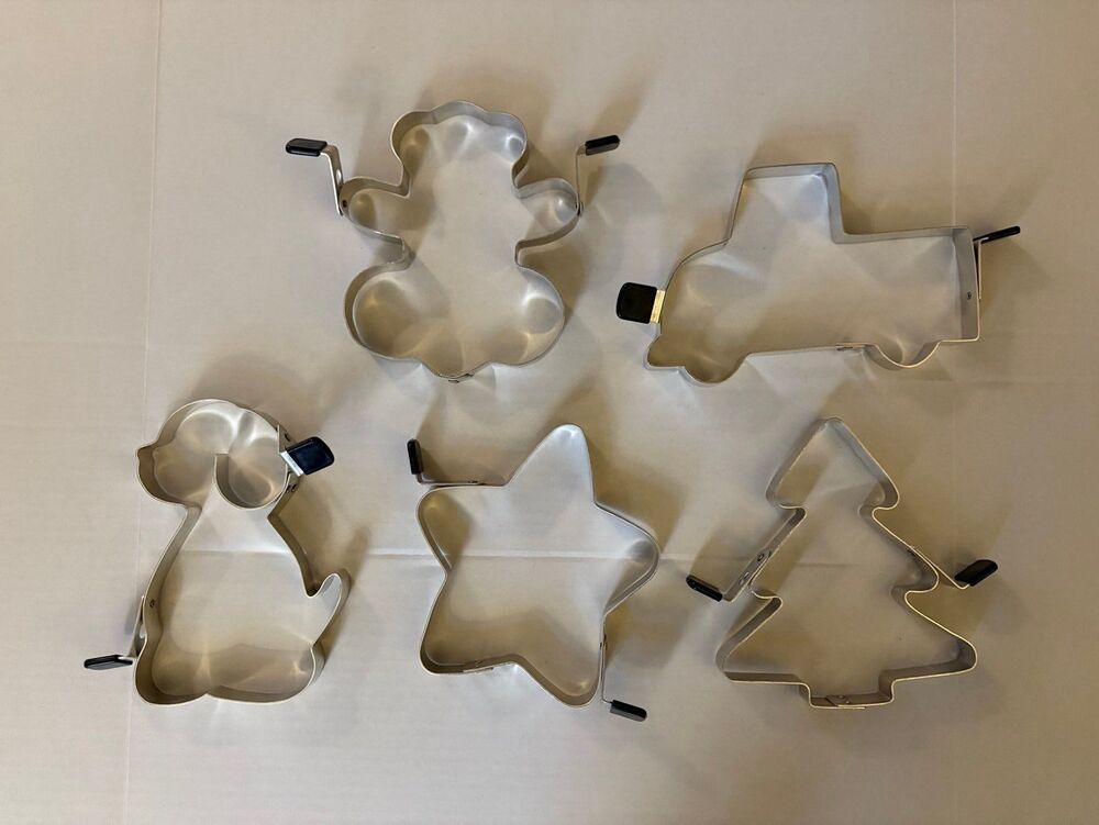 Christmas Holiday Large Metal Cookie Cutters Egg or Pancake Mold -